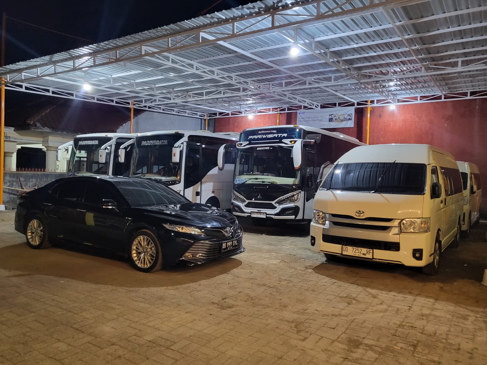 Armada premium Berdikari Transport Makassar